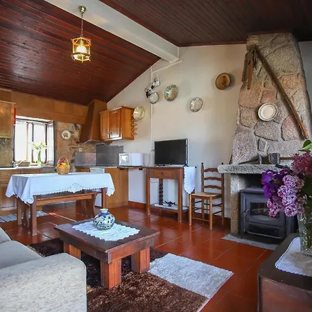Casa Da Calcada * Sortelha